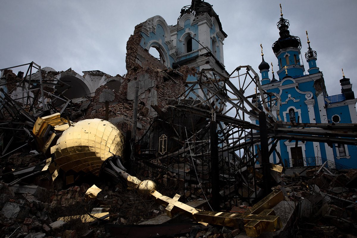 leszekdurlak55's tweet photo. Russian troops destroyed the Church in the village of Bohorodychne https://t.co/3JJkgTkuHM
