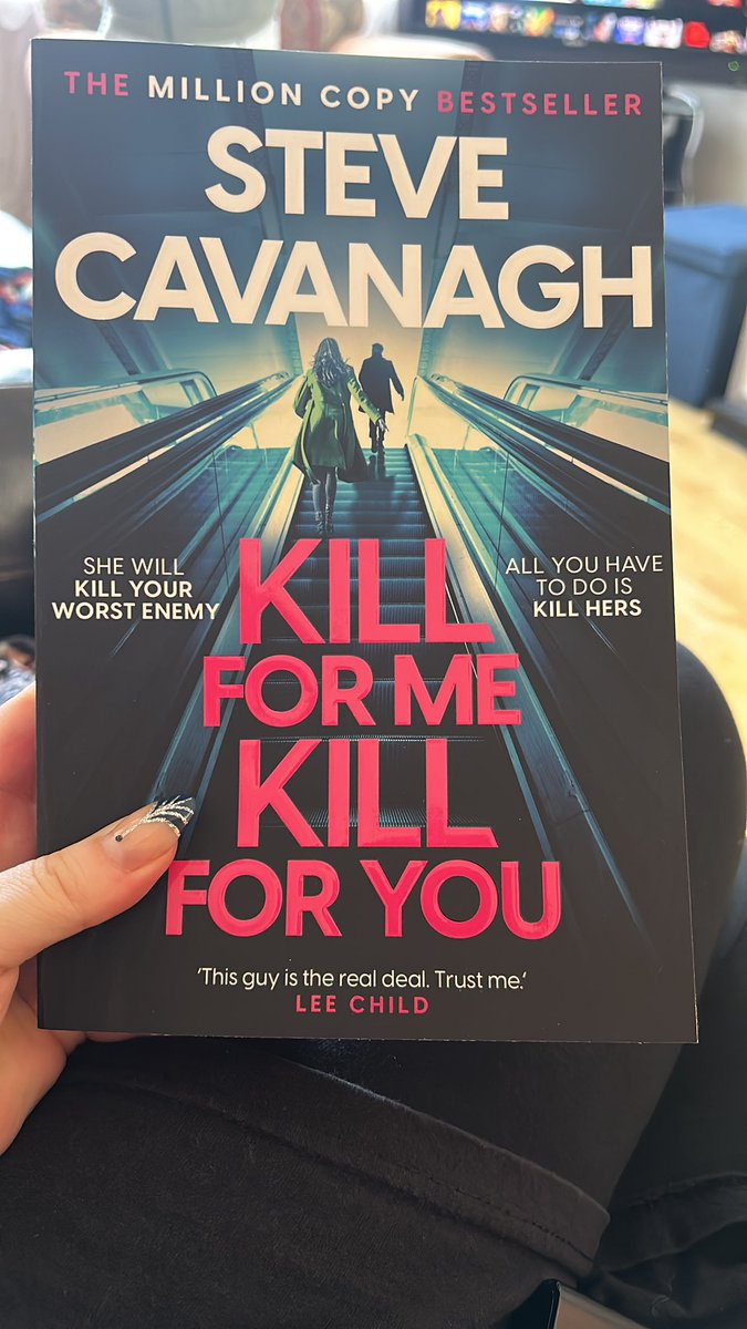Friday night sorted 🥰🥰 can’t wait to get into this one @SteveCavanagh_  #SteveCavanagh #NewRelease #KillForMeKillForYou 📚