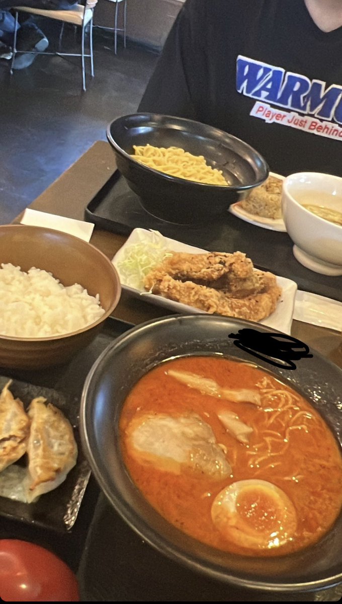 Yose_i_'s tweet photo. ラーメンしか勝たん https://t.co/HGpITIQ7Hl