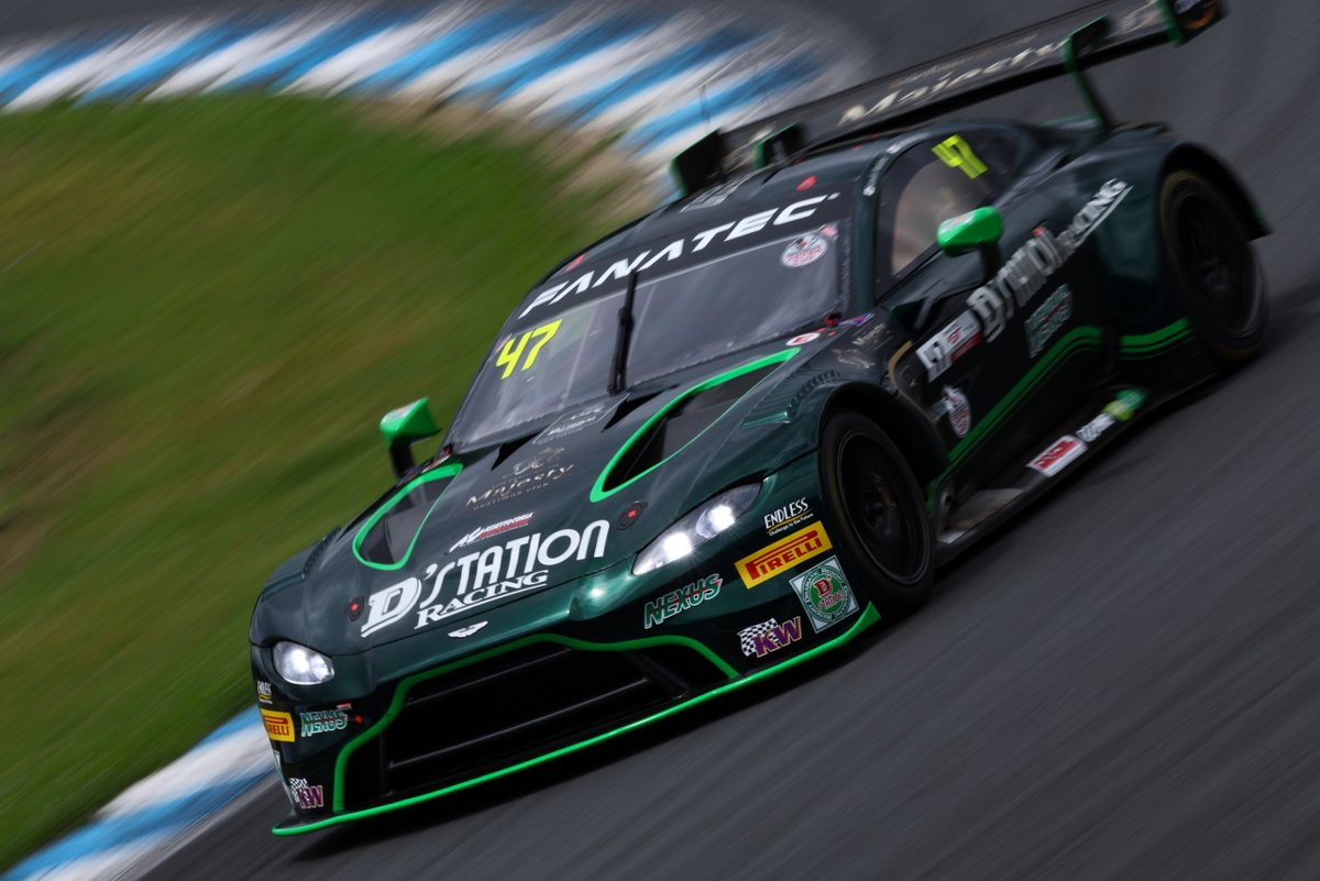 dstation_racing's tweet photo. 7月20日からもてぎでGTワールドチャレンジ・アジア第4ラウンドの走行がスタートしています。D'station Racingは順調に2日間の走行を終え、7月22日の予選とレース1に臨みます。今週もご声援よろしくお願いします！
#GTWorldChAsia #DstationRacing #AstonMartin #AstonMartinRacing https://t.co/MgHxY5sU7Q