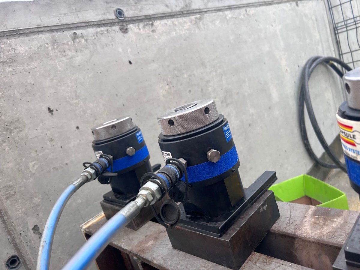 Bolt tensioning of 4nr. tower crane grillages upto 800 and 1100 tonnes per/frame #tensioning #hydraulicjacking #towercranes #grillages #temporaryworks