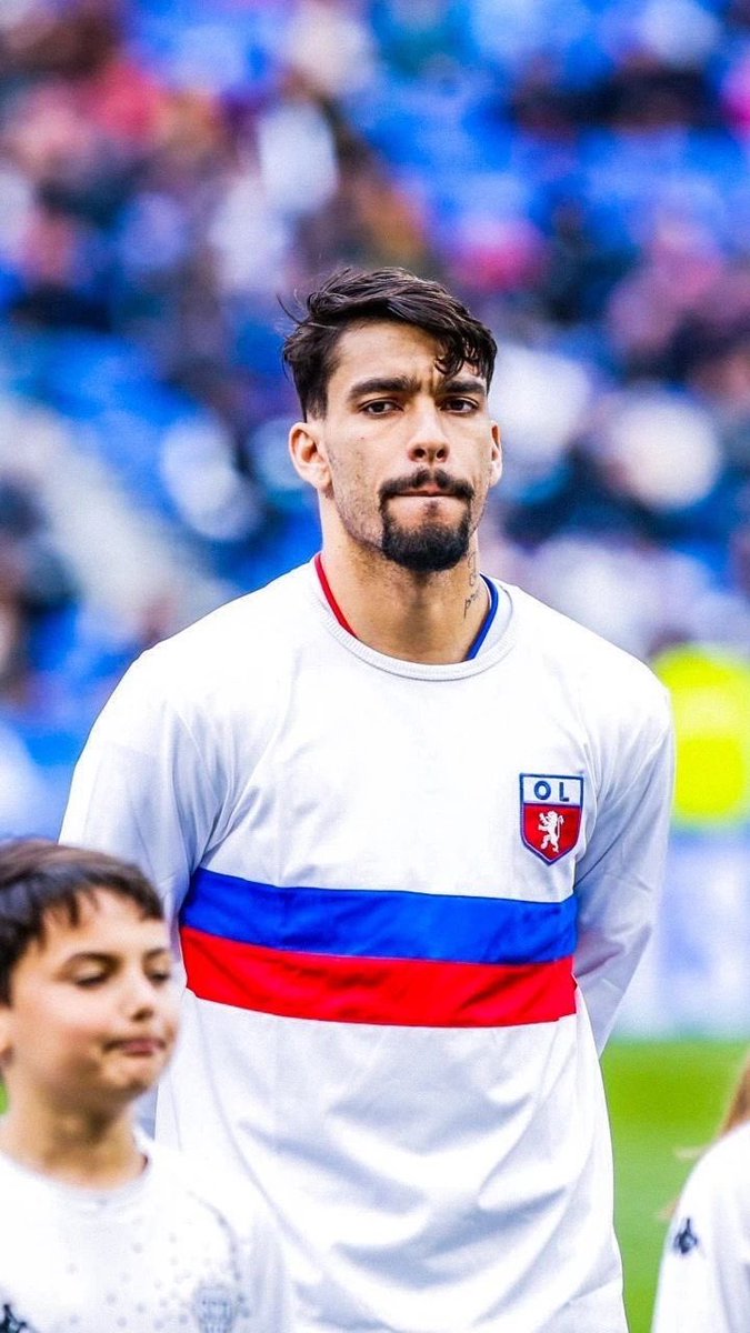 Fut un temps à L’OL 😭❤️💙