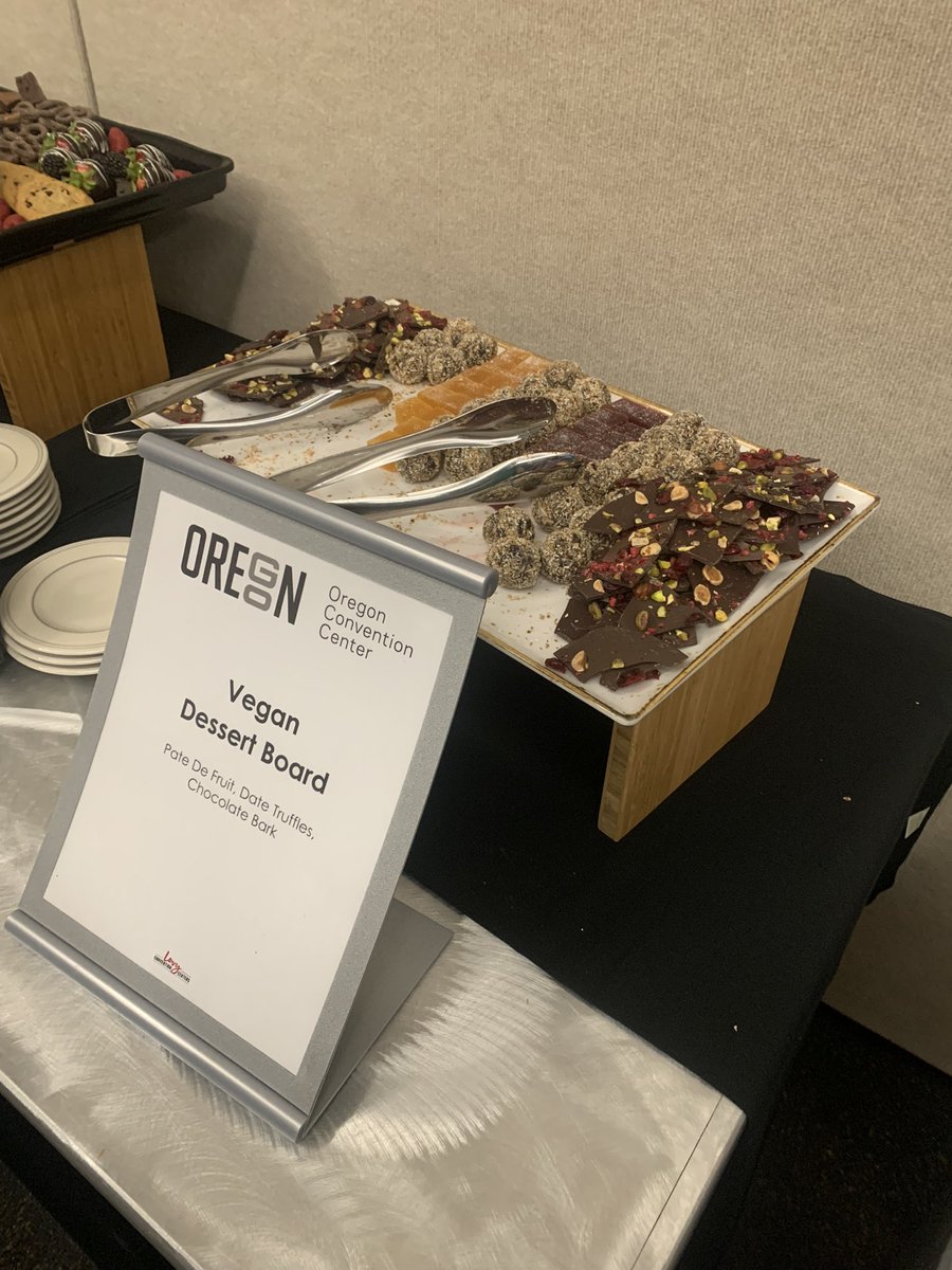 Back from the @ASLE_US conference in Portland, which was great. I’m still jet lagged but also have an exciting reading list and many new ideas. 
Also hurrah for the vegan treats which is more than I can say for another conference I recently attended 👀