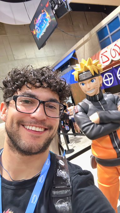 Today I met my hero 😆 https://t.co/Zoa2RcnNPZ