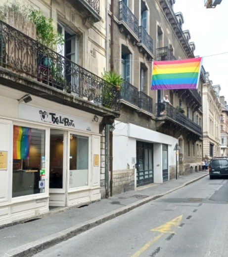 La peña 🏳️‍🌈🏳️‍⚧️<a href="/LesBascos/">les bascos</a> se prépare  pour les fêtes de Bayonne . Un espace inclusif pour toutes et tous de 12h à 2h  du 26 au 30/07 , <a href="/MediabaskInfo/">Mediabask info</a> <a href="/SO_Paysbasque/">SO_Paysbasque</a> <a href="/F3euskalherri/">France3 Euskal Herri Pays Basque</a> @Bleu_Basque <a href="/euskalirratiak/">Euskal Irratiak</a> @Arcolan_Pau <a href="/CouleursLGBTI40/">Nos Couleurs LGBT+ Landes</a> <a href="/FederationLGBTI/">Fédération LGBTI+</a> <a href="/DILCRAH/">DILCRAH</a> @FSGL_org