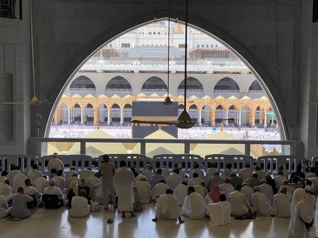 LifeSaudiArabia tweet picture