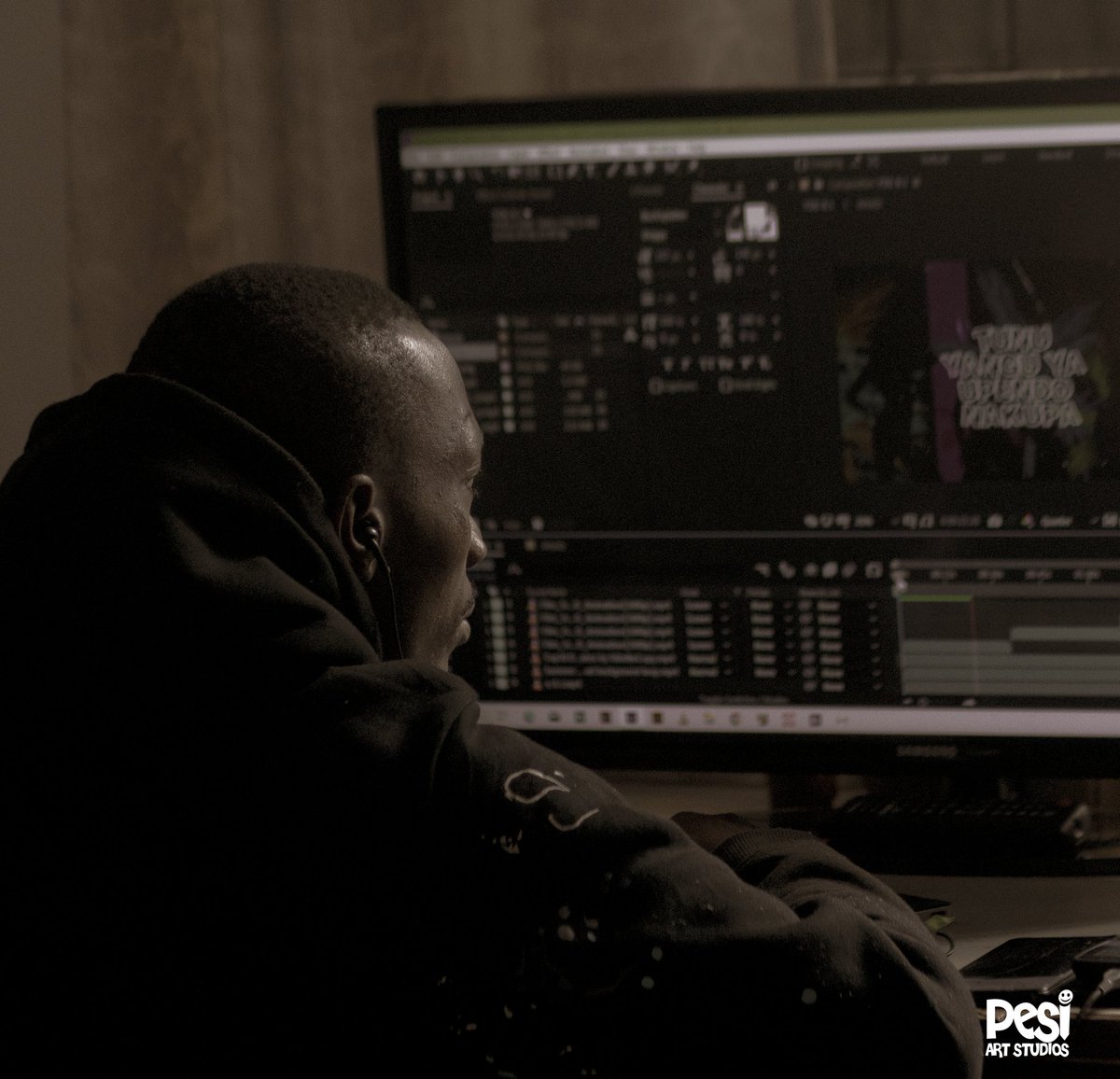 PesiGraphics's tweet image. Follow me// Twitter &amp;amp; Instagram @PesiGraphics