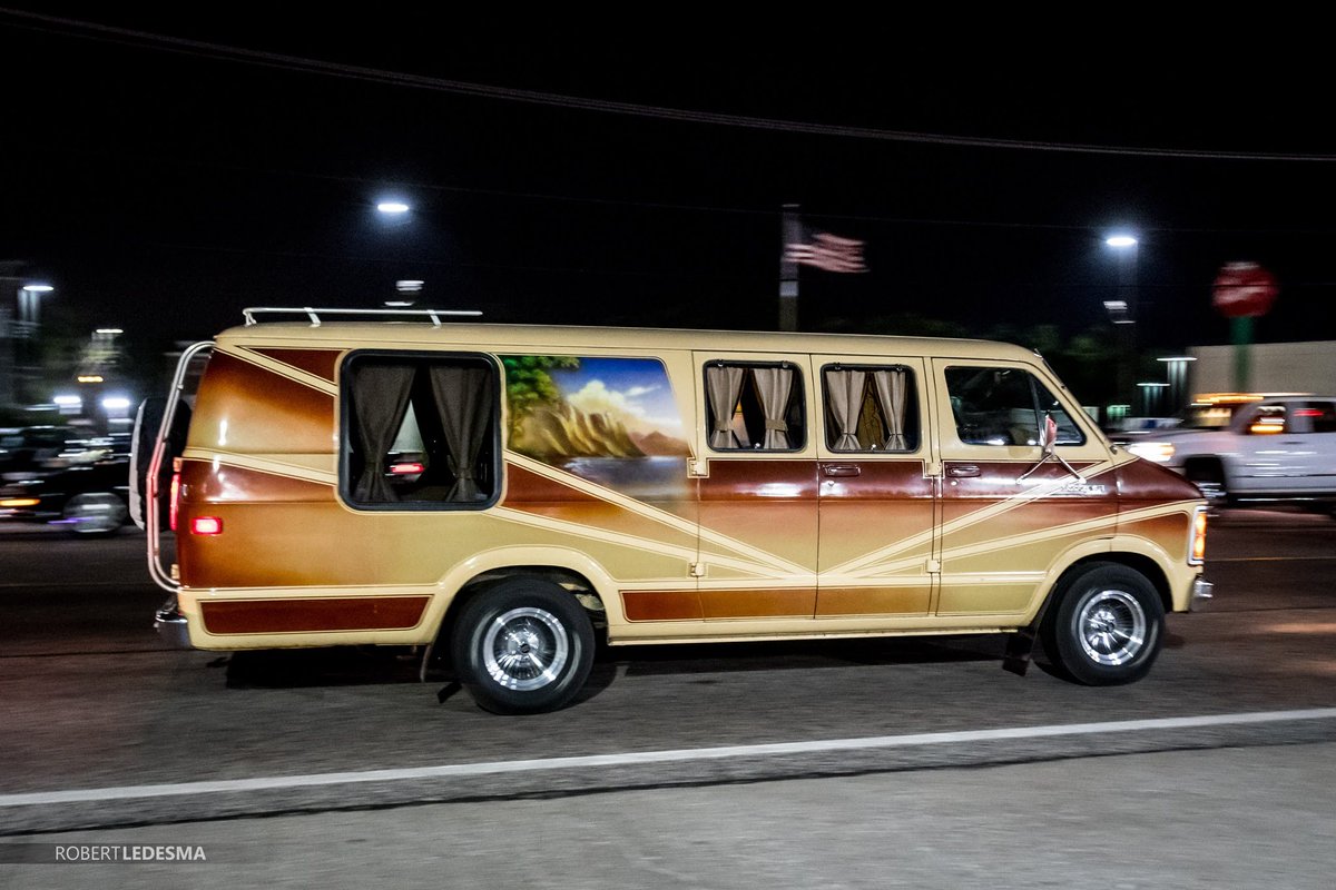 The next Cruisin' Lindbergh event is this coming Saturday in St. Louis!   Click the link to hear Kevin Oeste, Jeff Homsher, and Josh Gilbert preview the cruise on This Week in Classic Cars, on the Big 550, KTRS AM Radio St. Louis.

bit.ly/3Omnejj