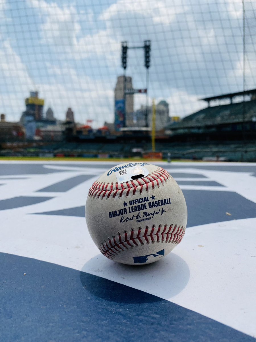 #Giveaway - RT & FOLLOW @DETAuthentics for a chance to win: Game Ready Baseball from the Tigers 1st Combined No-Hitter Game in Franchise History (7/8/23) 1 winner will be picked at random and notified by DM on 7/23/23 Purchase baseballs from 7/8/23 ➡️ tigers.auctions.mlb.com/iSynApp/showPa…