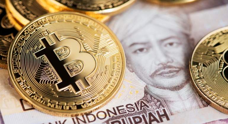 healthy_pockets's tweet photo. 🔥YA ES OFICIAL🔥

🇮🇩Indonesia ha ANUNCIADO OFICIALMENTE el lanzamiento de un EXCHANGE nacional de #Bitcoin y  #crypto 😎🔥

Con el objetivo de potenciar la adopción en el país 🙌 https://t.co/usk3Wlut4e