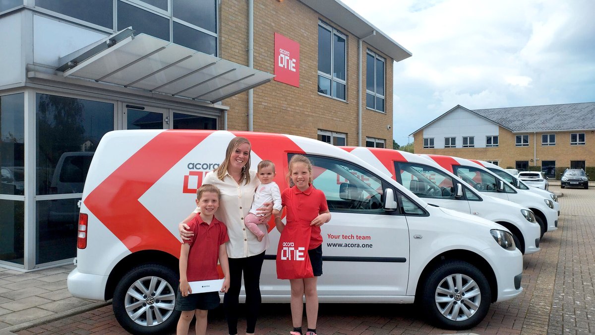 Drum roll please...🥁🥁🥁

Congratulations to Jaqueline Reeve who has won our Apple Watch competition! 🎉

Thank you to everyone who entered.

Keep your eyes peeled on our channel for any future competitions!

#RN23 #YourTechTeam