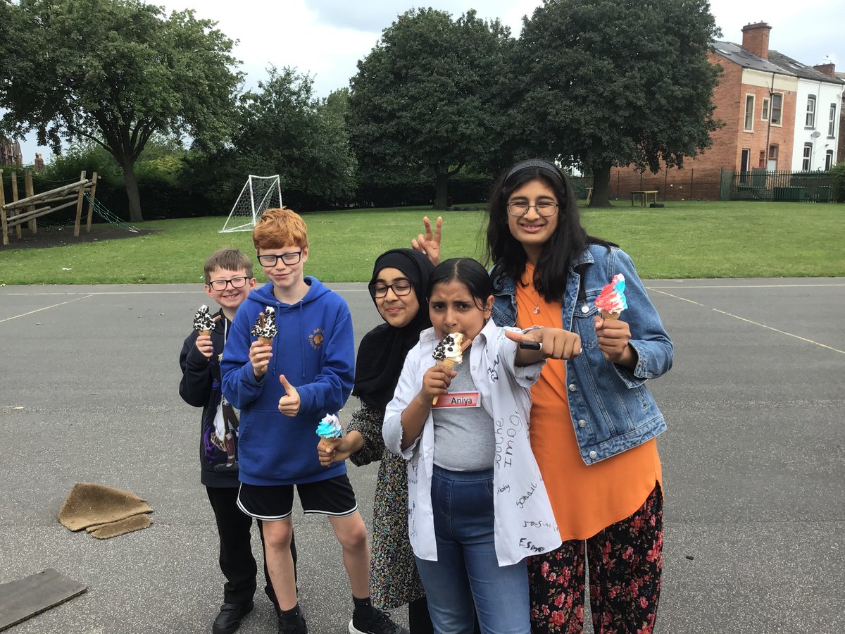 Last day treat! We will miss you Class 6! You have been fantastic ❤️