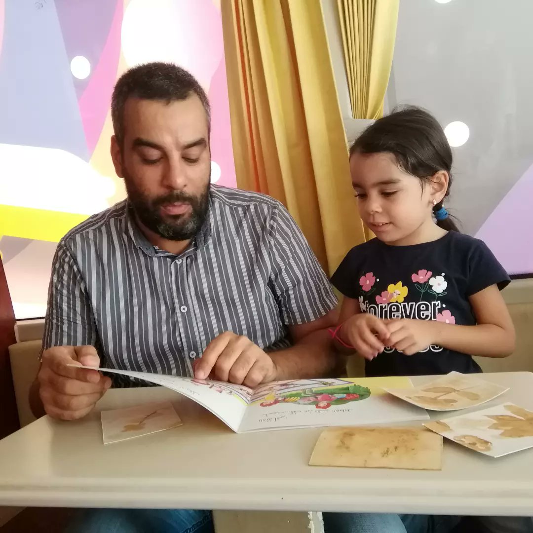 _maktabati's tweet photo. جانب من مشاركة مكتبتي للبرامج الصيفية التي تنظمها روضة عزائم المجد الخاصة بالخوض @azaemalmajd https://t.co/QRgyjPFVdR