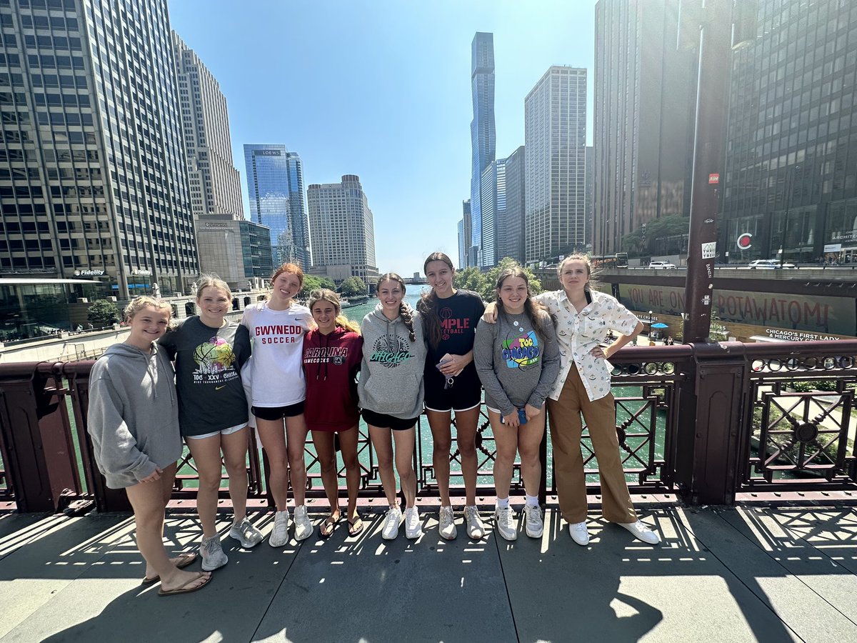 One last run with these ladies @ HGSL championship weekend in AC. Coaches don’t miss these girls making memories. Team first! Good luck ladies!