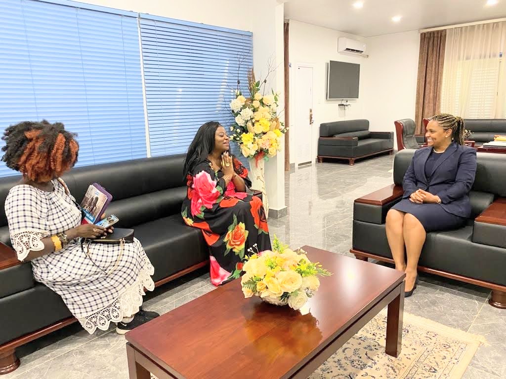 PlanGnb's tweet photo. The Resident Representative @tonichibi , had a meeting with Foreign affairs Minister, Mrs Suzi Barbosa at the end of her diplomatic mission in Guinea Bissau. The Minister acknowledged #Plangnb contributions towards the promotion of child’s rights over the past 3 years. https://t.co/cKoxE96tg8