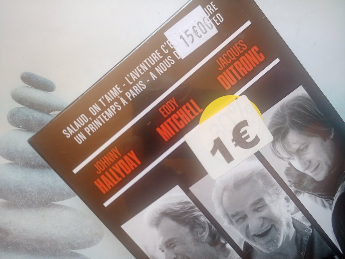 Je viens d'acheter ce lot de 5 DVD pour 1€ ... ! Je pensais que la vente ' à perte ' n'etait
 Simon-michel Moore 
@simonmichelmoore
@SimonmichelMOO2
#johnnyhalliday  #eddymitchell  #jacquesdutronc  #LinoVentura  #sandrinebonnaire  #CatherineDeneuve  #gerarddepardieu  #Renaud