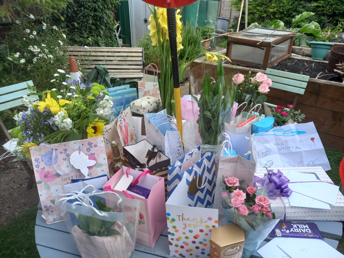 Hanbobilly's tweet photo. Hello Mrs Atkins' (Lollipop lady for St. John's) daughter here. (She doesn't use social media. )

My mum just wants to say a big thank you to everyone who has been so kind so far and bought her retirement gifts and cards. It really is appreciated. Thank you all so much. 1/2 https://t.co/vaMKFzZXNj
