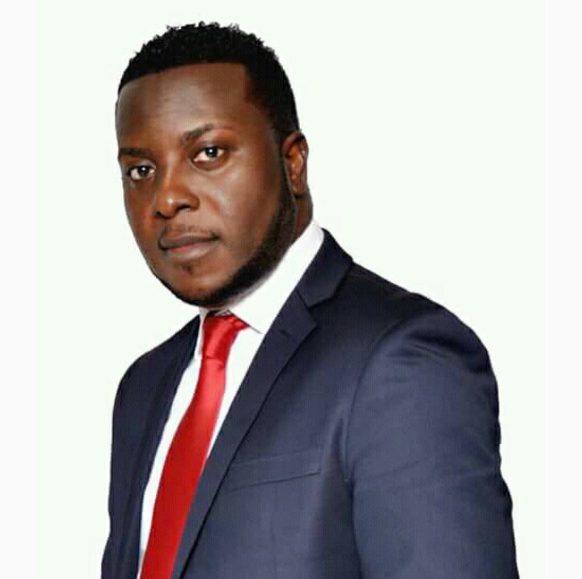 TheCameroonianZ's tweet image. L&apos;acharnement - #bashing - contre Samuel Eto’o « est niais, laid, moche. C&apos;est une entreprise de démolition, de destruction. Cet acharnement n&apos;est pas sain, il dégouline la haine. Il est surtout désespérant... »

Par Polycarpe Essomba, Journaliste #Cameroon