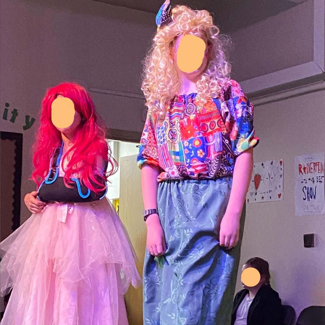 Barnhamlearners's tweet photo. The Year 5 &amp; 6 performance of ‘Cinderella &amp; Rockerfella’ was sensational! We were blown away by their incredible talent! The singing was amazing and there were so many fantastic solos🎶 Thank you to Mr H who very nearly had to step in as one of the ugly sisters! Well done all ⭐️ https://t.co/qvquTFixgI