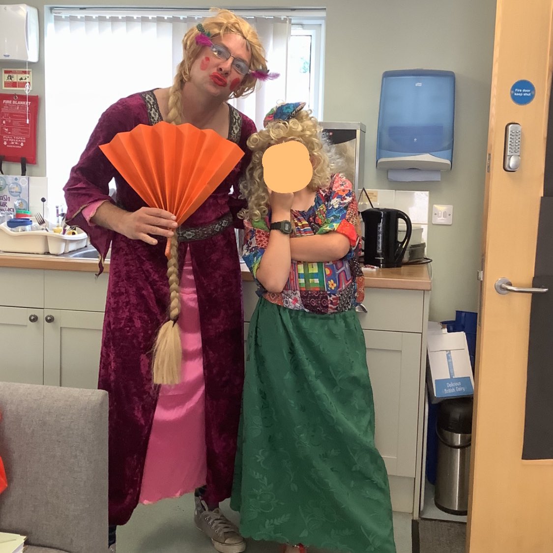 Barnhamlearners's tweet photo. The Year 5 &amp; 6 performance of ‘Cinderella &amp; Rockerfella’ was sensational! We were blown away by their incredible talent! The singing was amazing and there were so many fantastic solos🎶 Thank you to Mr H who very nearly had to step in as one of the ugly sisters! Well done all ⭐️ https://t.co/qvquTFixgI