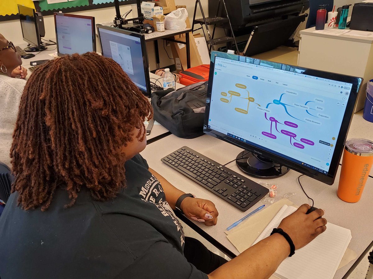 MADLearn's tweet photo. THANK YOU @DeKalbSchools for having us! Yesterday's @MADLearn PD Day with your amazing group of #educators from across the district was awesome!
#ProfessionalDevelopment #TEACHers #appdevelopment #STEM #appsthatmatter https://t.co/yaUPiLjld3