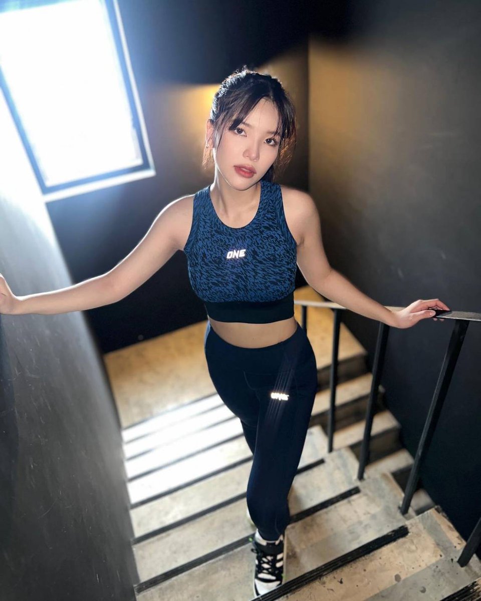 stxboo's tweet photo. สปอร์ตเกิร์ลสวยเท่มากกกก ㅠㅠ you look so cool 🥺💙

#ONEShop #ONEChampionship #WeAreONE #Ornoung #MoveORN https://t.co/atiOgoI4r4