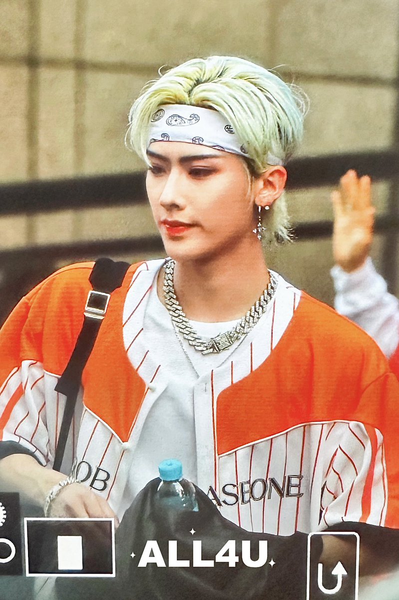 230721

#리키 #RICKY #沈泉锐  #リッキー
#ZB1 #ZEROBASEONE #제로베이스원