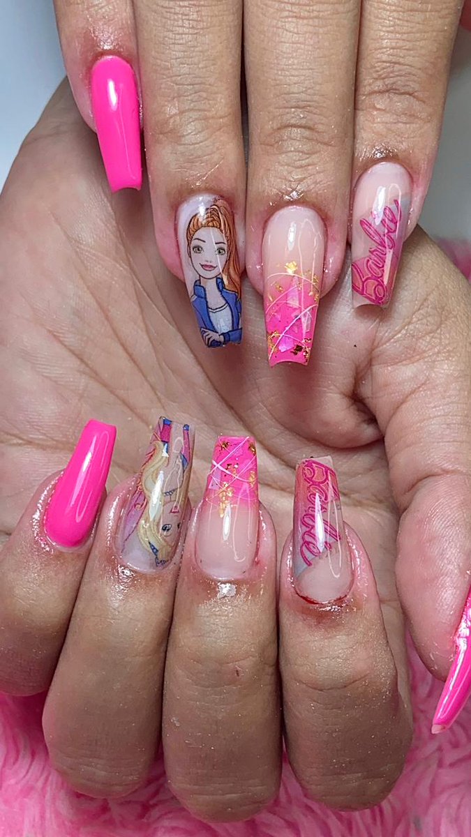 Bem Barbie 💗
.
.
.
.
#moldedepapel
#naildesigne
#trabalhocomamor
@marcellesillva_naildesigner