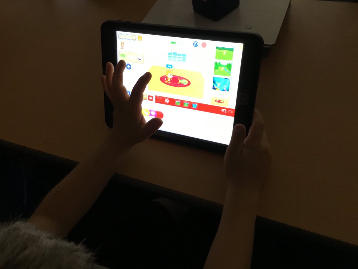 IPMATTowngate's tweet photo. #class2tpa have been using algorithms to create a quiz called ‘Do you live here?’ #computingTPA https://t.co/DPjvxPmpTB