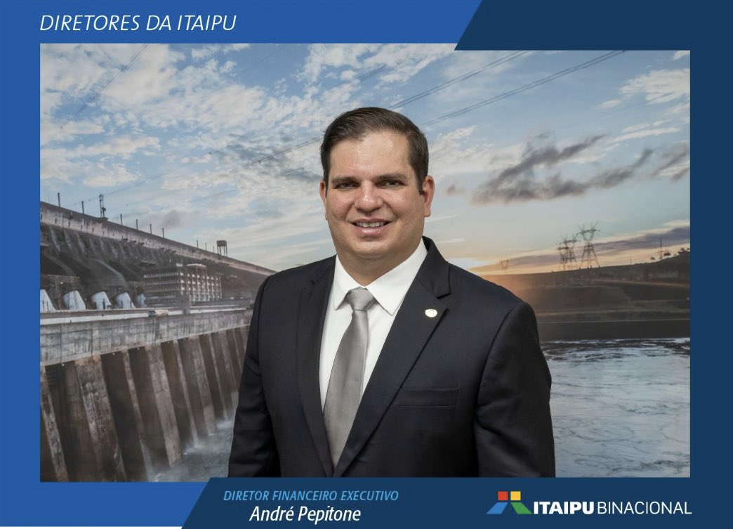 PepitoneAndre's tweet photo. O personagem de hoje da série Diretores da Itaipu é o diretor financeiro executivo, André Pepitone.

“Gestão financeira demanda planejamento e controles estruturados” https://t.co/6m80o2kYgn