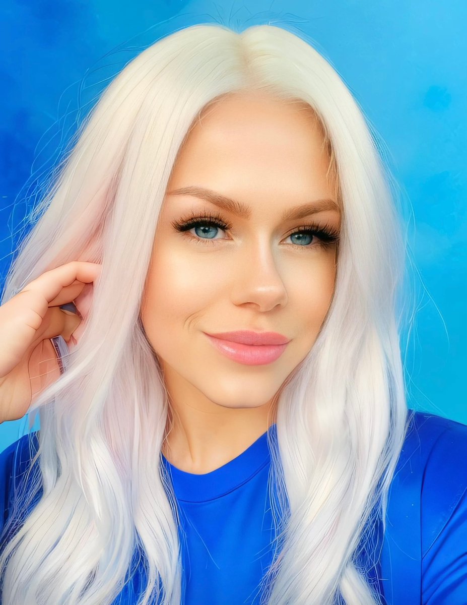 demonessalex's tweet photo. I���m literally perfect. https://t.co/tLYvE1EHrJ