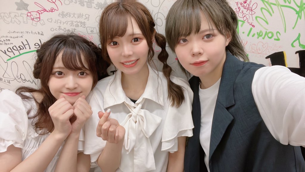 本日は！ #ミラクルベアーズ  🧸🍭🌟

代演でお邪魔しました！！
たくさんの方に観に来ていただけて最初は震えてましたがお客様もメンバーの皆さんもあたたかくて、、、ｳｩ😭
楽しすぎました✨

沢山の刺激をいただいたのでこれからも超超超頑張りたいと思います✌️🔥