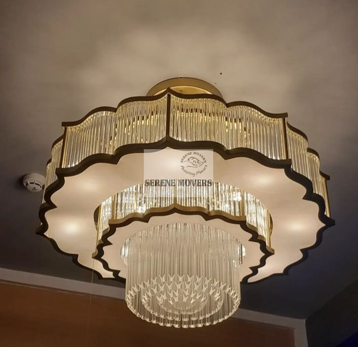SereneMoverss's tweet photo. We re-install your chandelier on the same day you move.
#SereneMovers
#AssistingHands https://t.co/IwRhwPrfe9