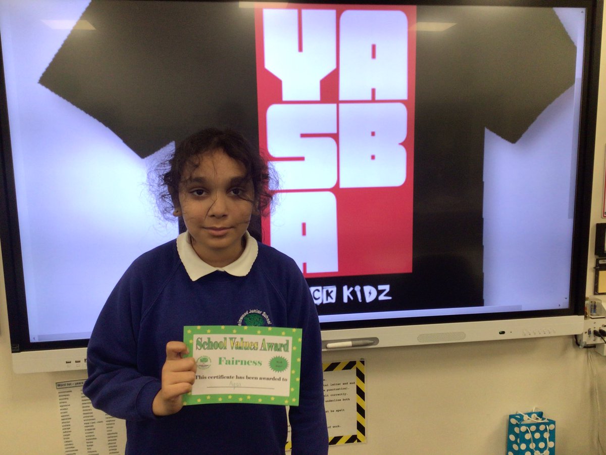 ReinwoodJuniors's tweet photo. Itβs been a busy morning of writing certificates, to ensure that a fraction of #RJS5Wβs AWESOMENESS is formally recognised.
For this final week of Year 5, our winners areβ¦
Livvy & Oscar: Homework of the week
Aqsa: #SchoolValues
Alannah & Ismail: Most Dojos
Hatim: Posh Lunch https://t.co/8cYuyrMgcG