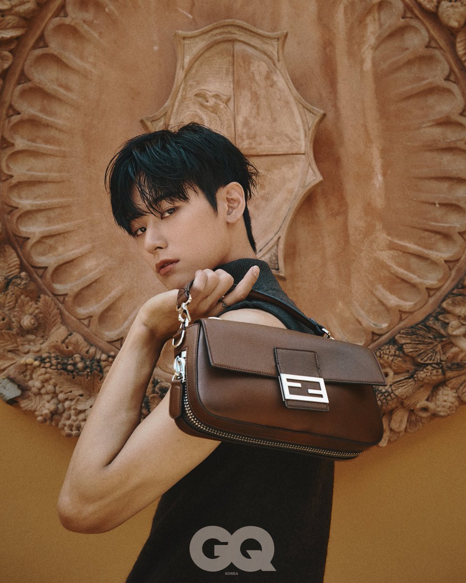 #Juyeon from @IST_THEBOYZ wore #FendiFW23 and a #FendiBaguette in a @GQKOREA editiorial.