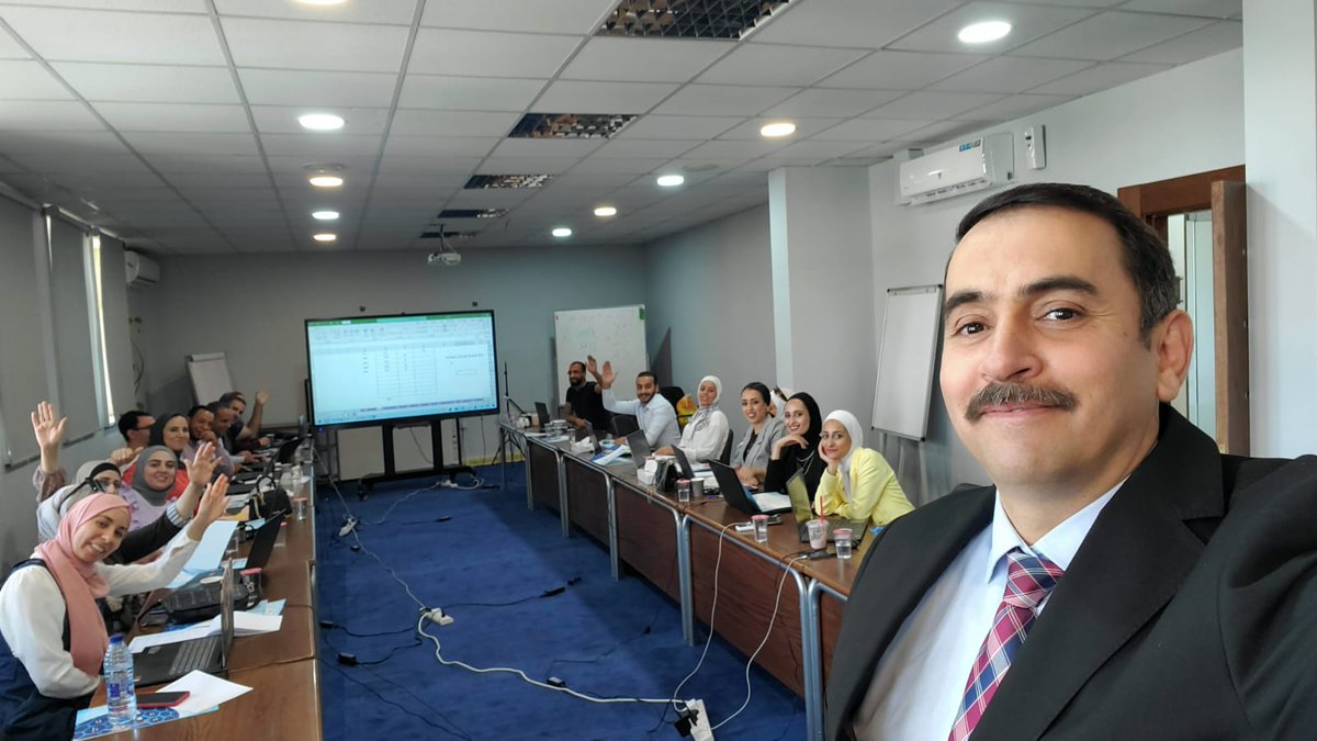 Mustafa_Foaad's tweet image. تم اليوم تخريج الجروب الرائع من دورة برنامج #الأكسل_المتقدم (#Advanced_Excel ) وذلك من خلال أكاديمية Ejabi Ejabi في @AciAmman  غرفة صناعة عمان .. تمنياتي لجميع المشاركين بالموفقية والنجاح