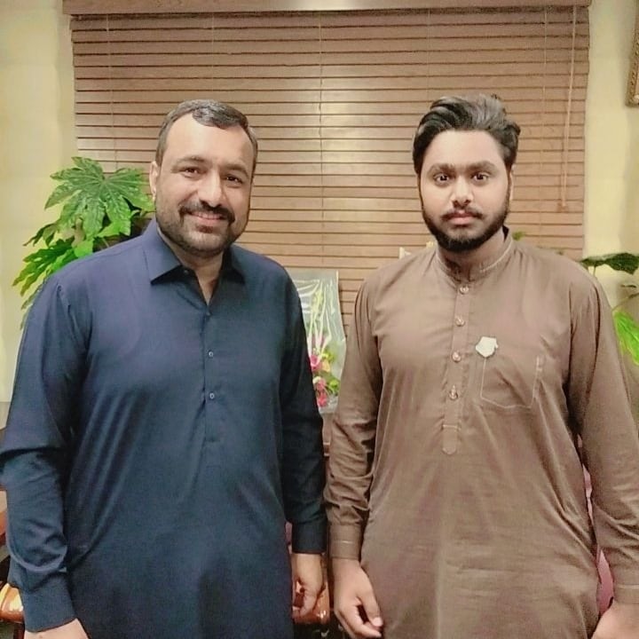 #NewProfilePic  mu ideal person #farhanghani #townchairman  beautifull click jumma mubaarik