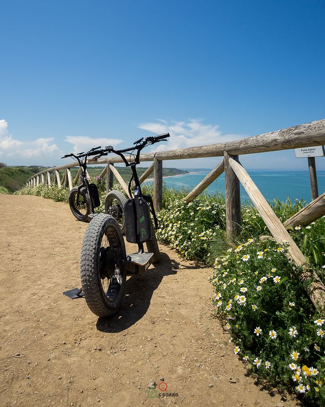 In ebike sulla #Costadeitrabocchi!
Un percorso di lieve difficoltà lungo la Via Verde, splendido corridoio che percorre uno dei tratti più suggestivi della costa! Un'infrastruttura che offre testimonianze storiche e bellezze naturali!
📸thegreenboardcompany
#Abruzzo #smartabruzzo