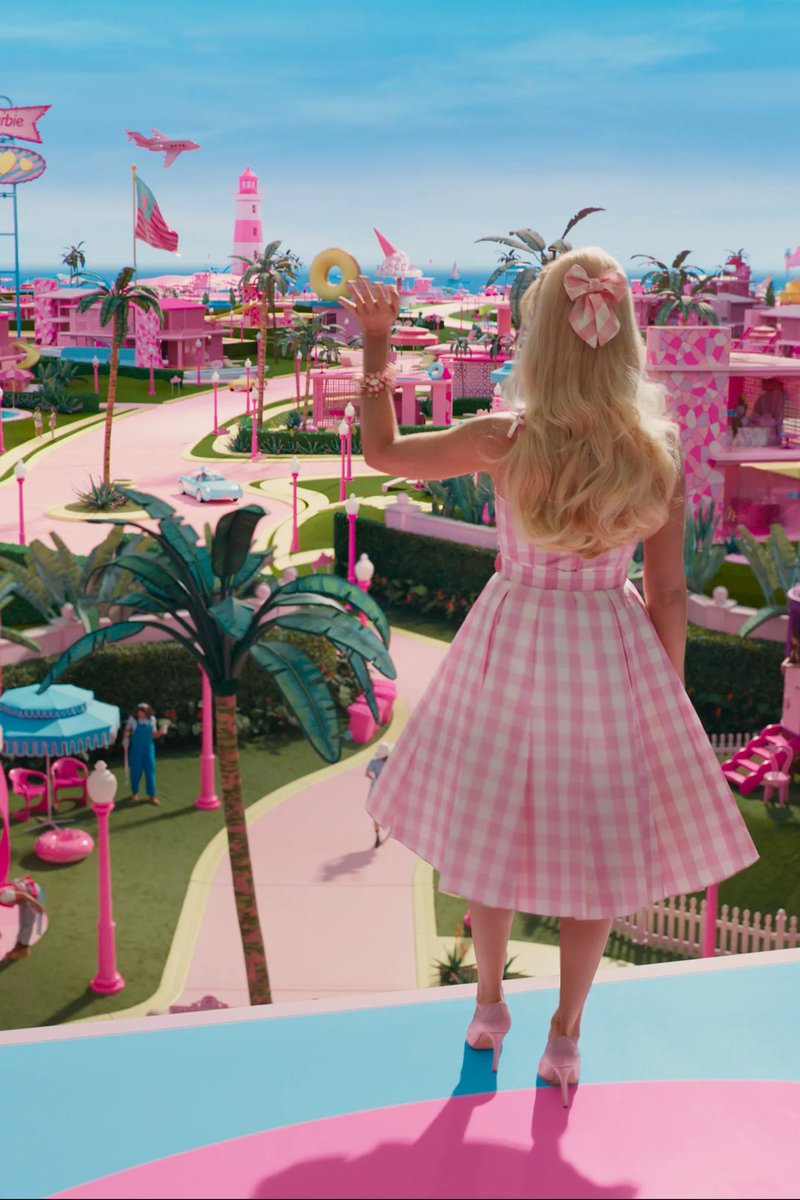 SimplySinova's tweet photo. Happy #Barbie day 💕 https://t.co/z3Y0UUAqx5