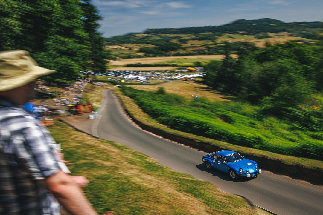 This time tomorrow we'll be on this hill again with Classic Nostalgia and some lush rally cars.

It'll also give a chance for Mark Dolphin to take capture some cool pictures as he did last year ✌🏼😎

➡️ classicnostalgia.co.uk for a full run down.

#shelsleywalsh