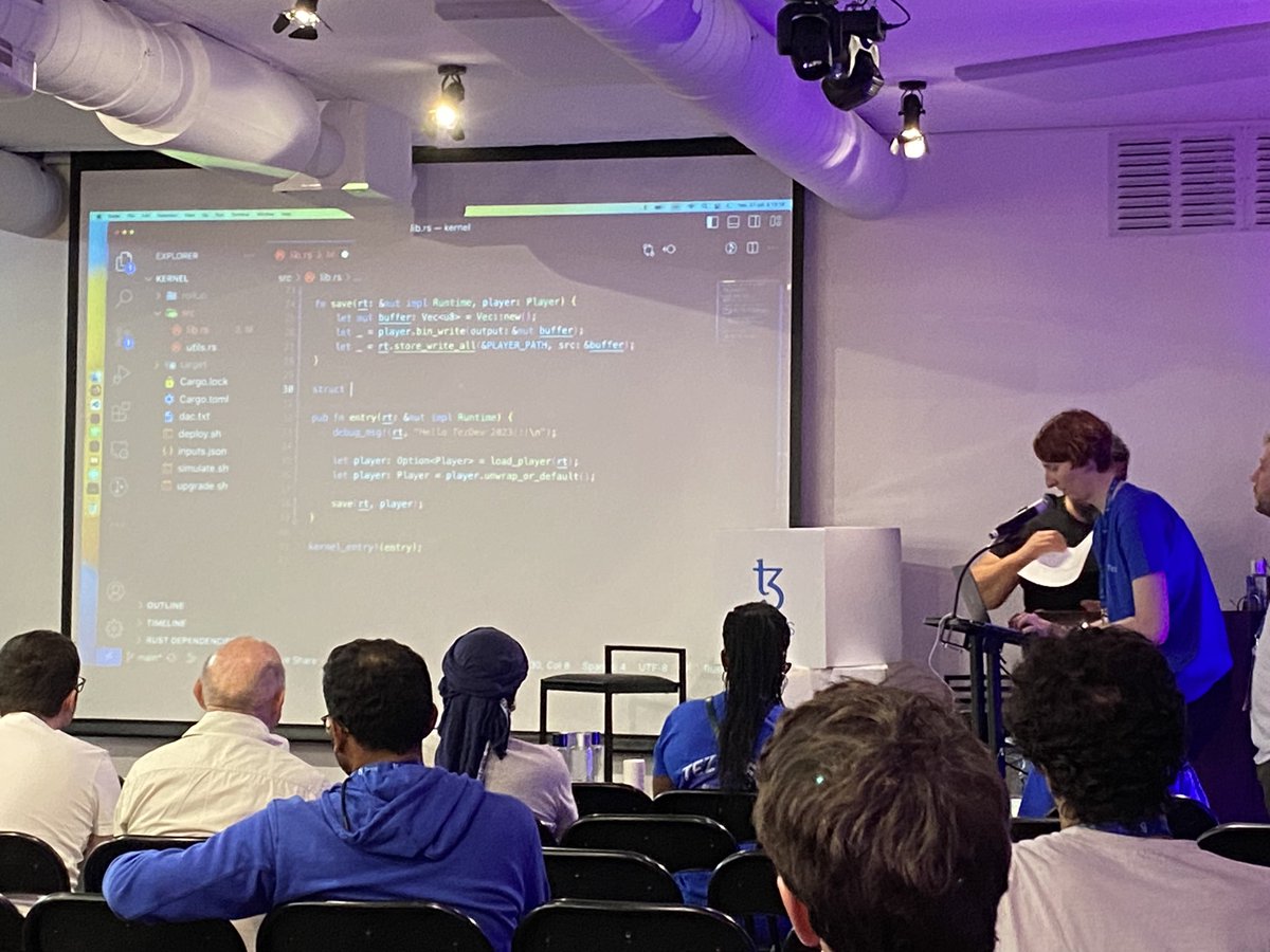 Learning how to upgrade a rollup kernel from @memforget 🤩🤓💪

#tezdev #TezDev2023 #tezos