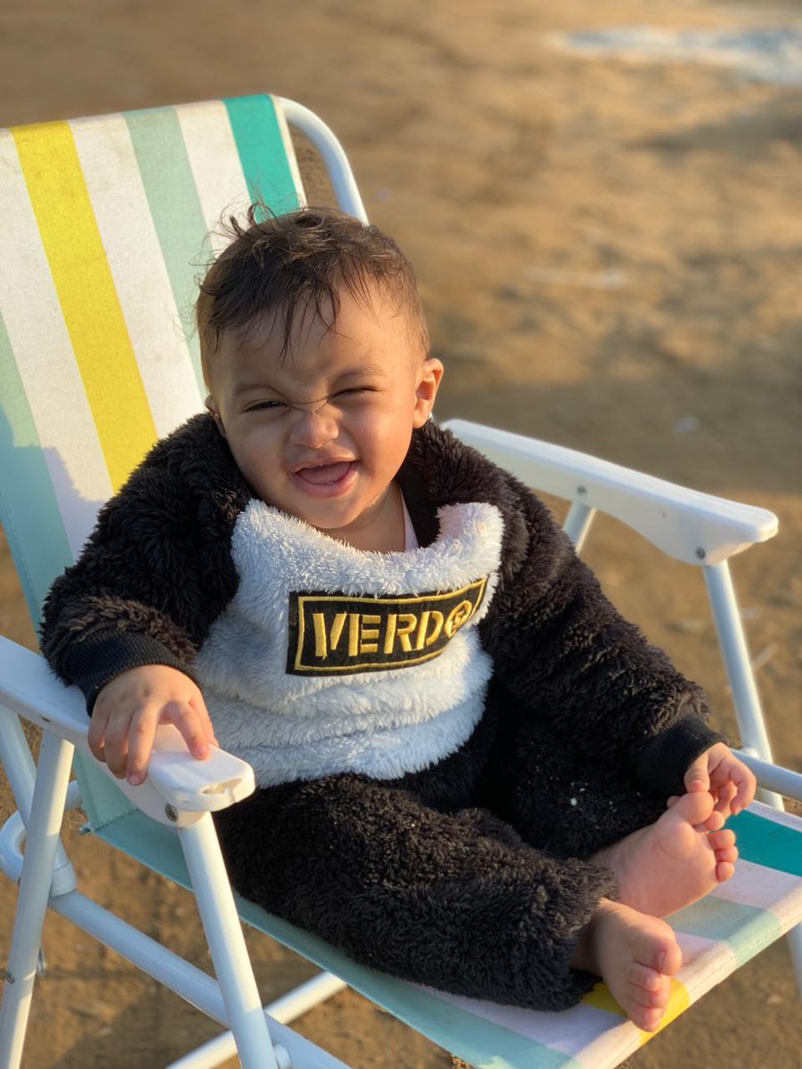 Maldini1990M's tweet photo. يكاد يكون الشعور الأجمل طيلة ال 34 عاماً ♥️
أن تصبح أباً 👨‍🍼👶
الحمدلله الذي منّ عليّ ب فيصل
أسأل الله ان يجعلة من 
حفظة القرآن الكريم وان يرزقني برة 💜 https://t.co/apo1EmlyHN