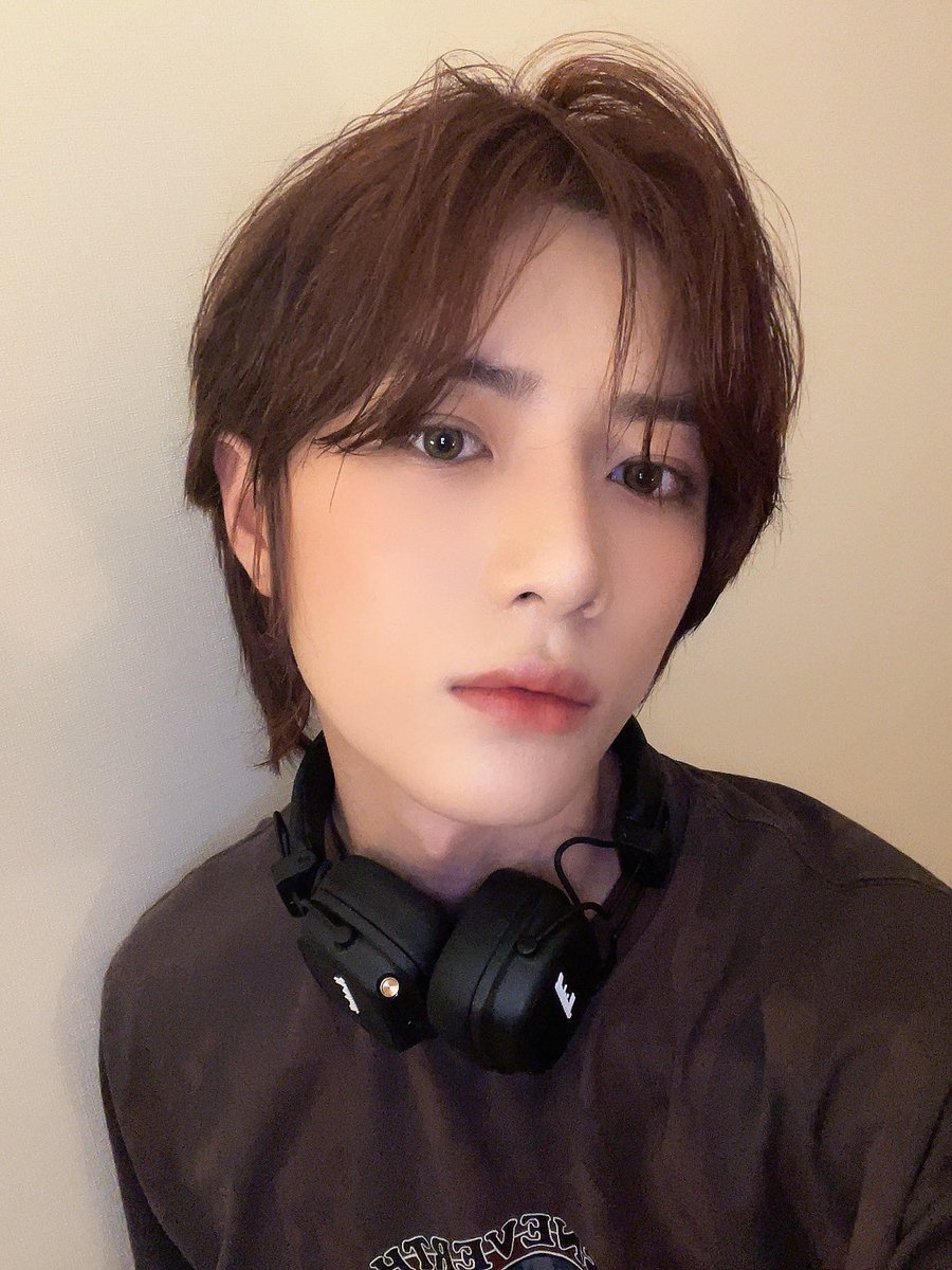 bg_____313's tweet photo. えーんなにこれほんと綺麗すぎ美男子すぎ
😭😭😭😭😭😭😭😭😭🩷🩷🩷🩷 https://t.co/aVsHa82xlj