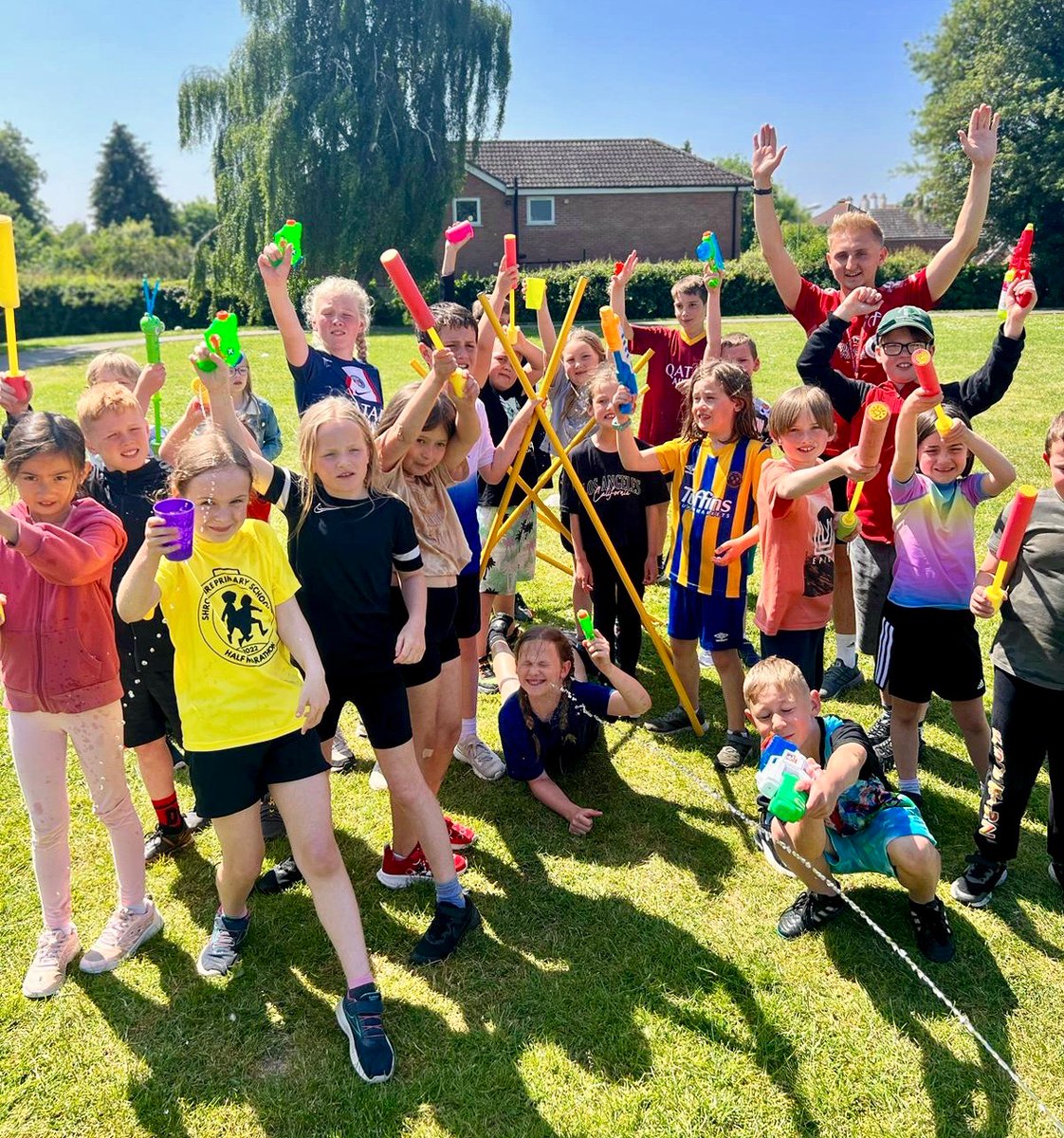 Not long now until Shropshire children have the chance to take part in a host of fun games and activities during six weeks of summer holiday clubs @cbarfoundation, in partnership with @CrossbarC, will be running clubs at nine county primary schools ⤵️ loveshrewsbury.com/contrib/crossb…