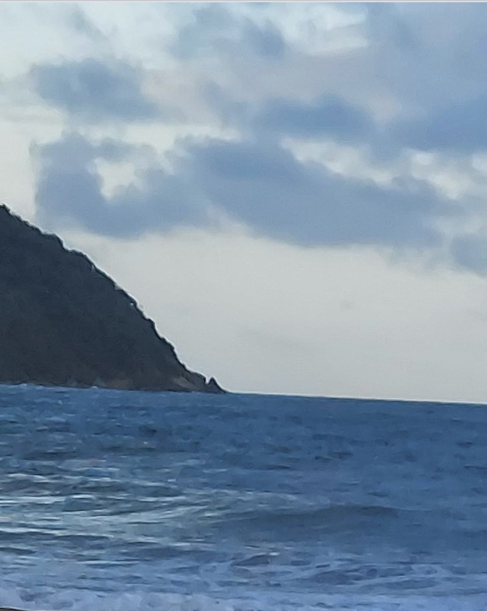 epintadorm's tweet photo. Just a lovely morning …#havinggoodtime #thesea #mysky #havingfun #summer https://t.co/TPN6KfhyPp