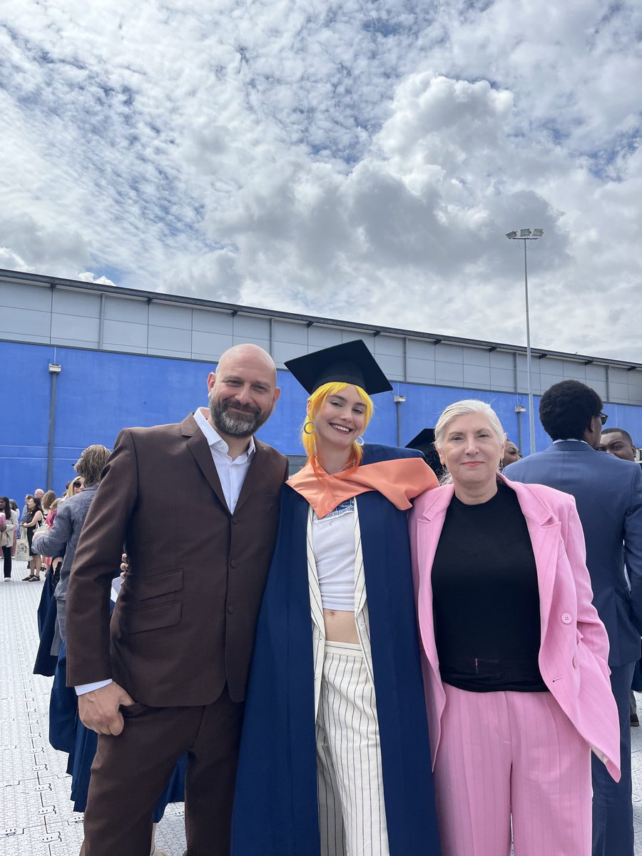 Never been prouder of Mae than at their graduation ceremony. When the pro-VC started boasting about the high standard of teaching at UEA Mae shouted “pay your lecturers properly then” before leading a chant of “pay your workers”. #NoRedundancies #FourFights