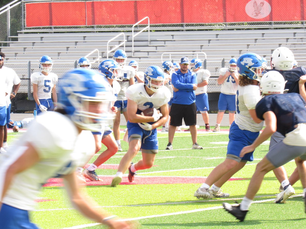 NwGa Football (@nwgafootball) on Twitter photo This guy looks like he gained some muscle in the offseason and plays tough on both sides of the ball.
Jackson Coonley ('24 RB/S Armuchee)
<a href="/CoonleyJackson/">jackson coonley</a> This guy looks like he gained some muscle in the offseason and plays tough on both sides of the ball.
Jackson Coonley ('24 RB/S Armuchee)
<a href="/CoonleyJackson/">jackson coonley</a>