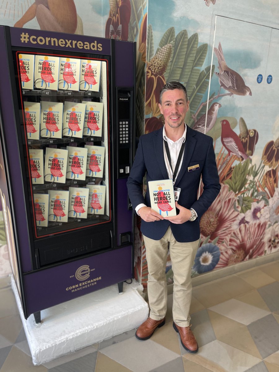 cornexchangemcr's tweet image. Yesterday we were joined by @Jono_Lancaster who has filled our Read Swap Repeat machine with his NEW BOOK! Head down for a chance to grab your copy of &apos;Not All Heroes Wear Capes&apos; which is a truly inspiring read!

#bookswap #bookmachine #freebooks #newbooks #cornexchangemanchester