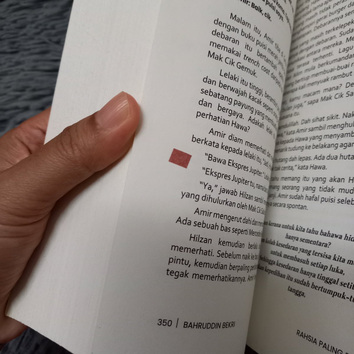 fafa_arkian's tweet image. apa kaitan "ekspress jupiter" &amp;amp; "rahsia paling rahsia" tudia nampaknya kena beli semua siri #klit nampaknya