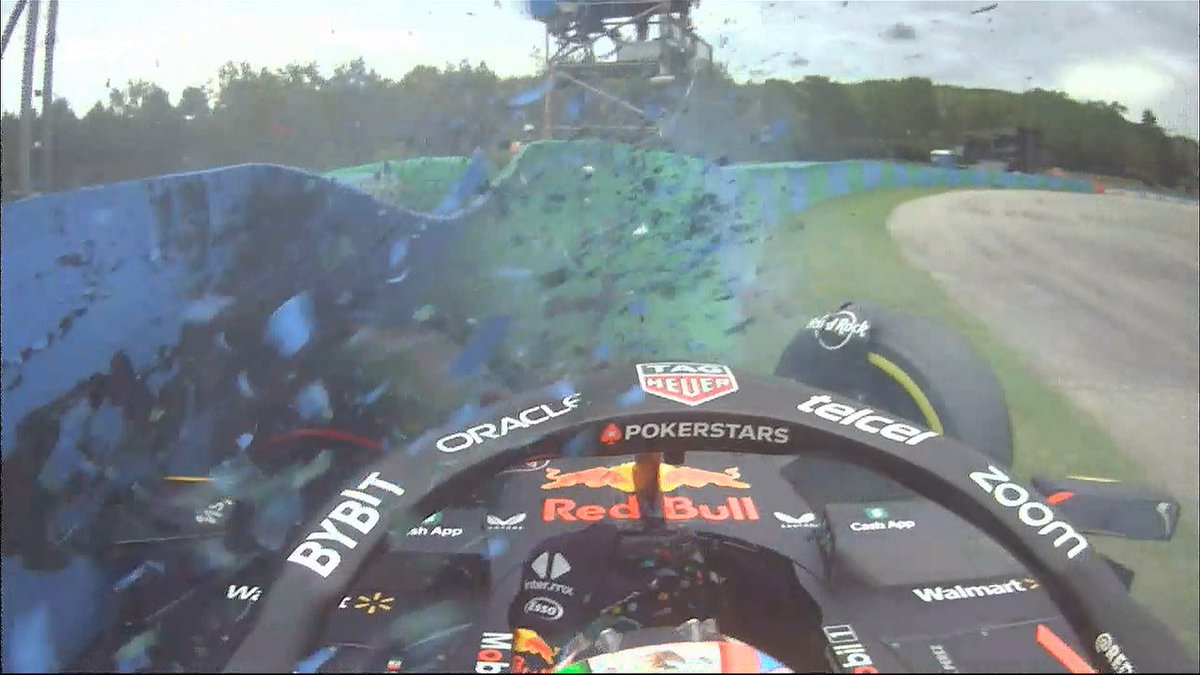 idreau_'s tweet photo. Perez : Les rumeurs avec Ricciardo ne m’intéresse pas, moi je me concentre seulement sur mon week-end. 

La concentration : https://t.co/54agK0D5N4